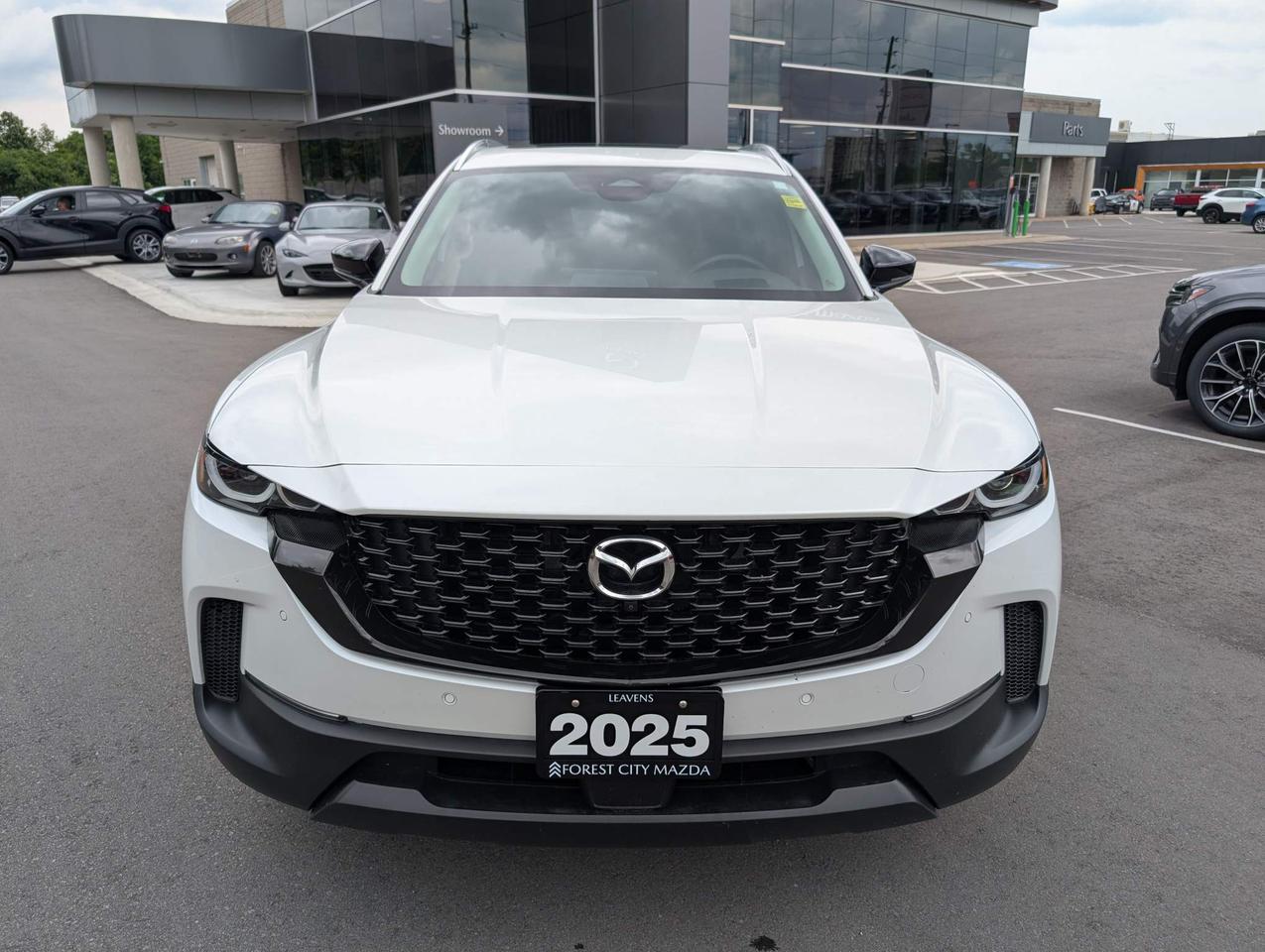 2025 Mazda CX-50 Hybrid GT Photo