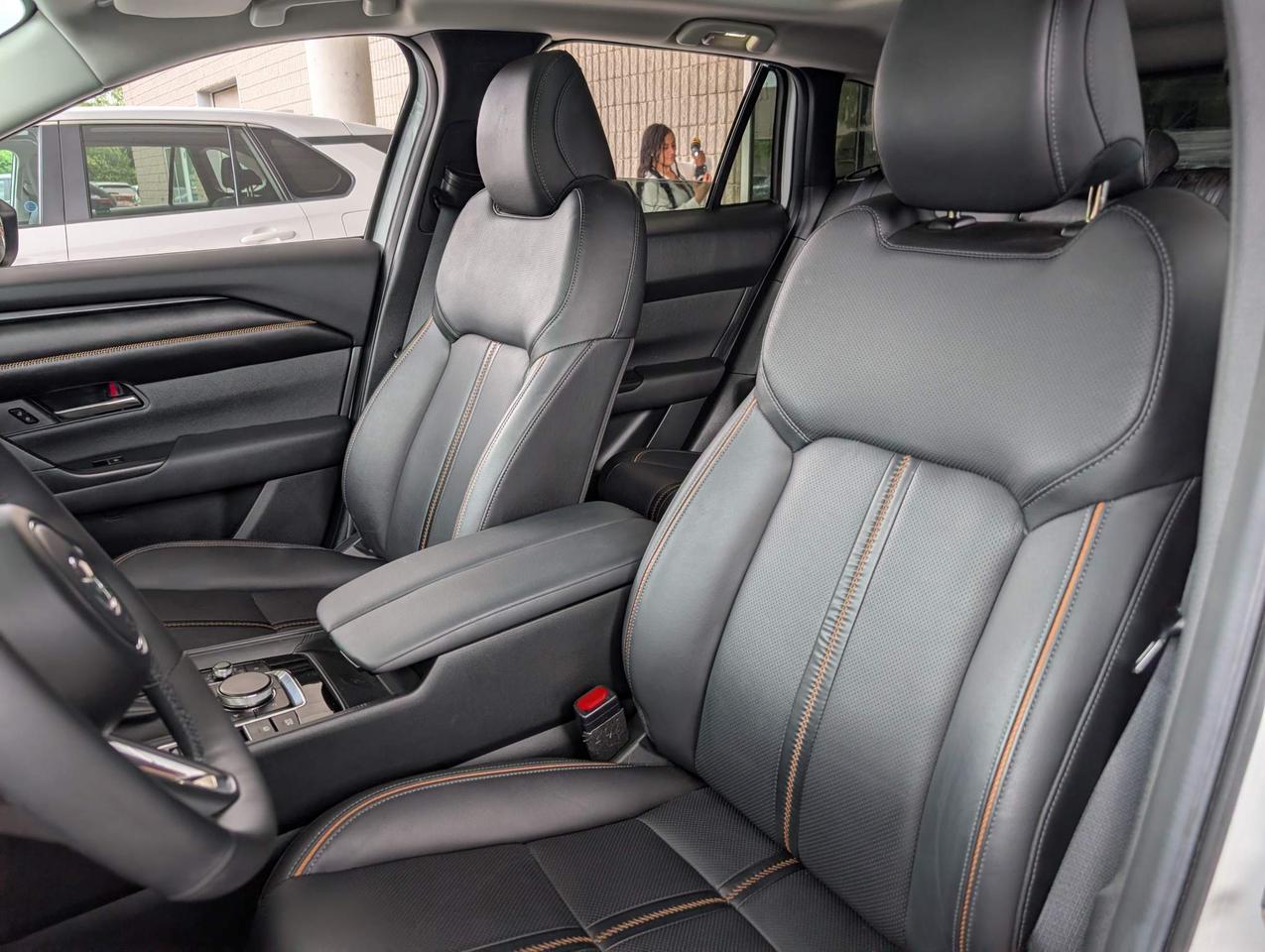 2025 Mazda CX-50 Hybrid GT Photo