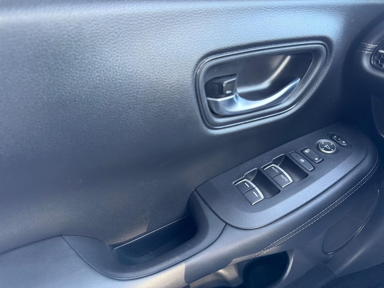 2023 Honda HR-V EX L Photo