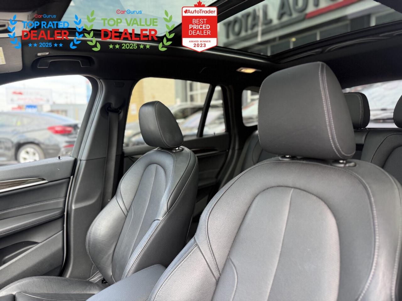 2018 BMW X1 //M PKG | PANO | REAR CAMERA | HEATED WHEEL Photo