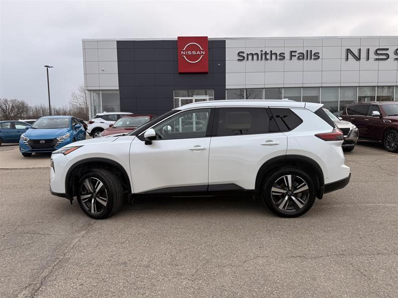 2024 Nissan Rogue AWD SL Photo