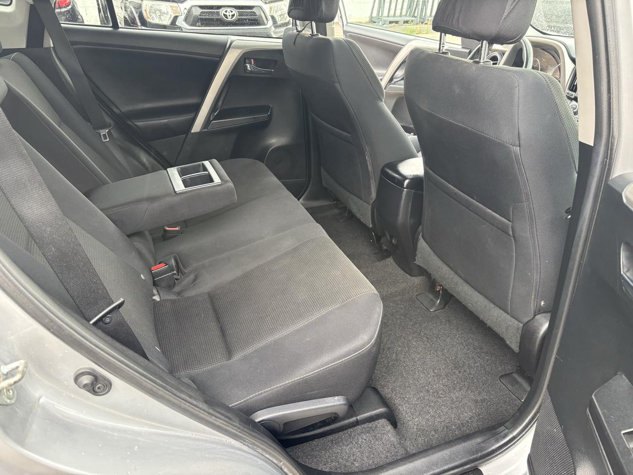 2016 Toyota RAV4 XLE AWD Photo
