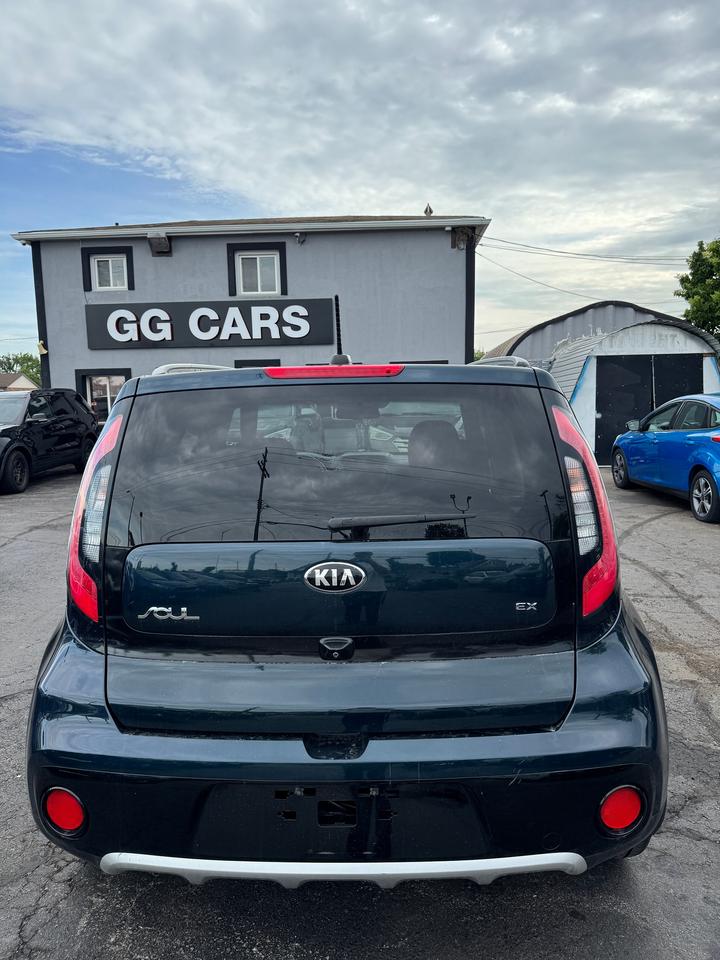 2018 Kia Soul EX Premium | NO ACCIDENTS | 28 SERVICE RECORDS Photo