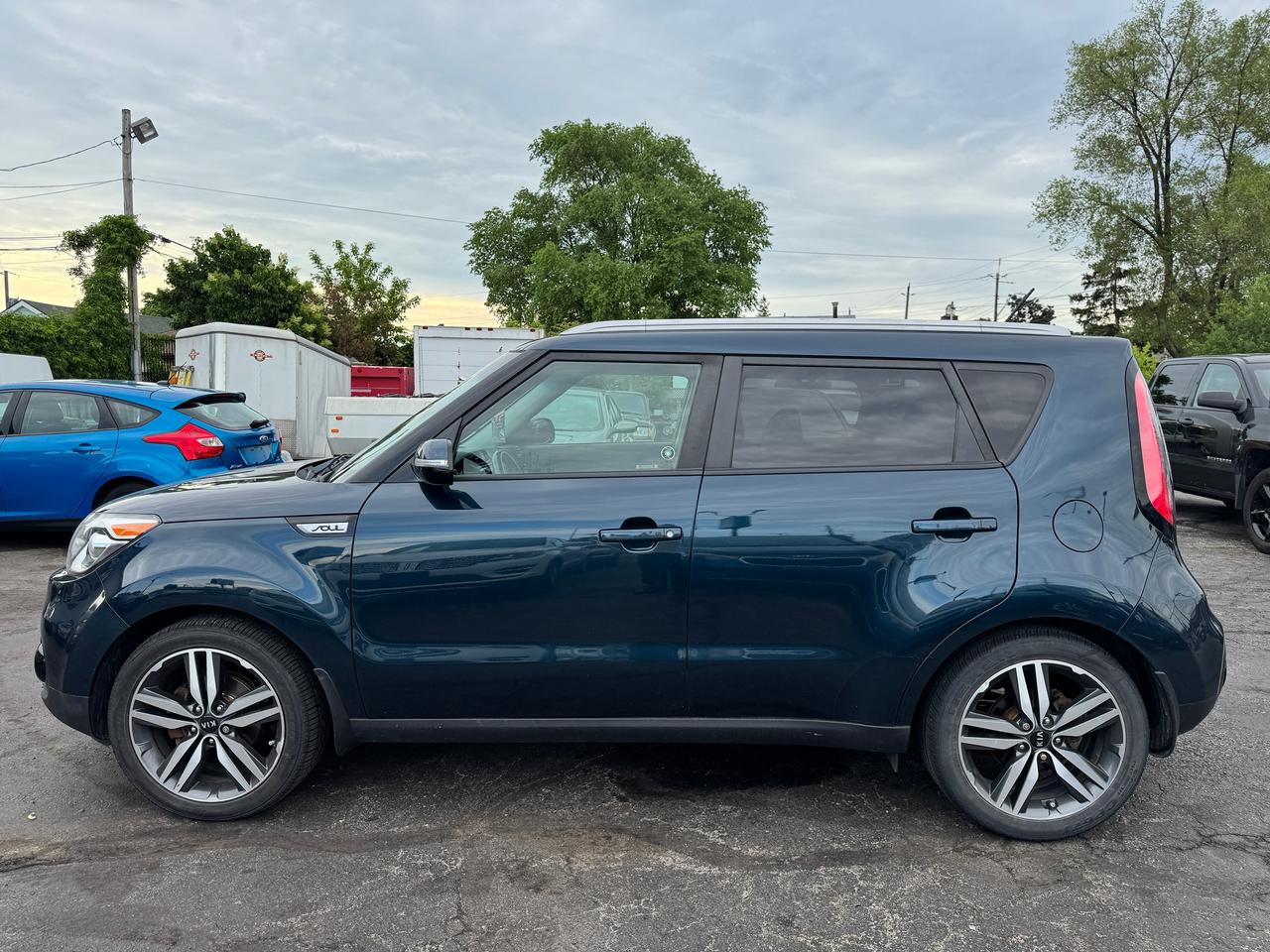 2018 Kia Soul EX Premium | NO ACCIDENTS | 28 SERVICE RECORDS Photo