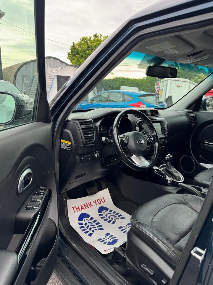 2018 Kia Soul EX Premium | NO ACCIDENTS | 28 SERVICE RECORDS Photo