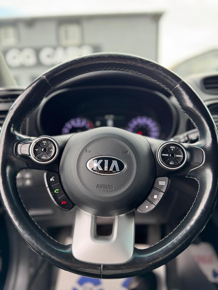 2018 Kia Soul EX Premium | NO ACCIDENTS | 28 SERVICE RECORDS Photo