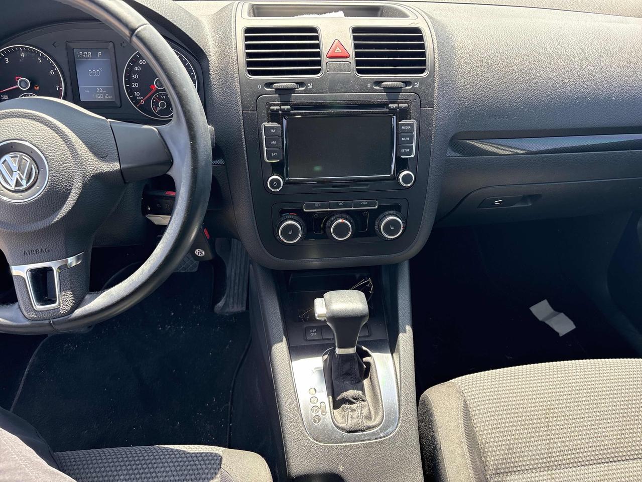 2010 Volkswagen Jetta Comfortline-SUPER CLEAN! AUTO, SUNROOF, HTD SEATS! - Photo #16