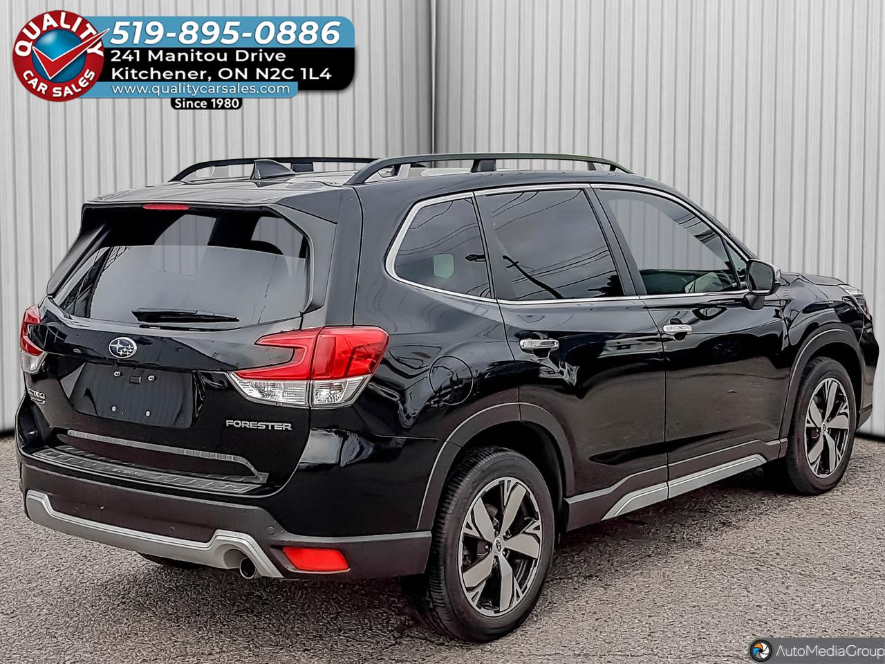 2019 Subaru Forester 2.5i Premier *LEATHER-SUNROOF* Photo3