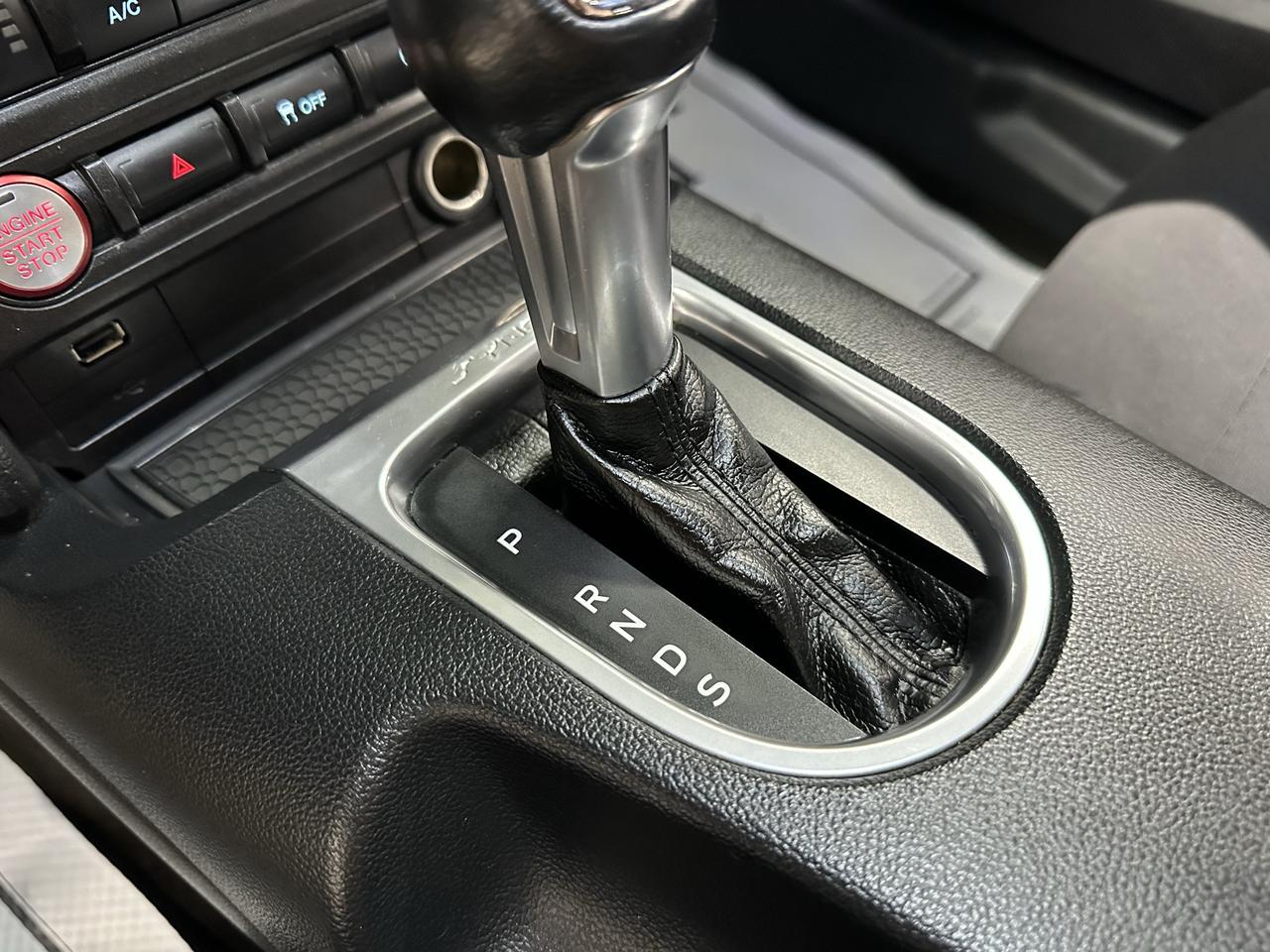 2018 Ford Mustang EcoBoost | LOW KMS | 2.3 L TURBO | BLUETOOTH Photo