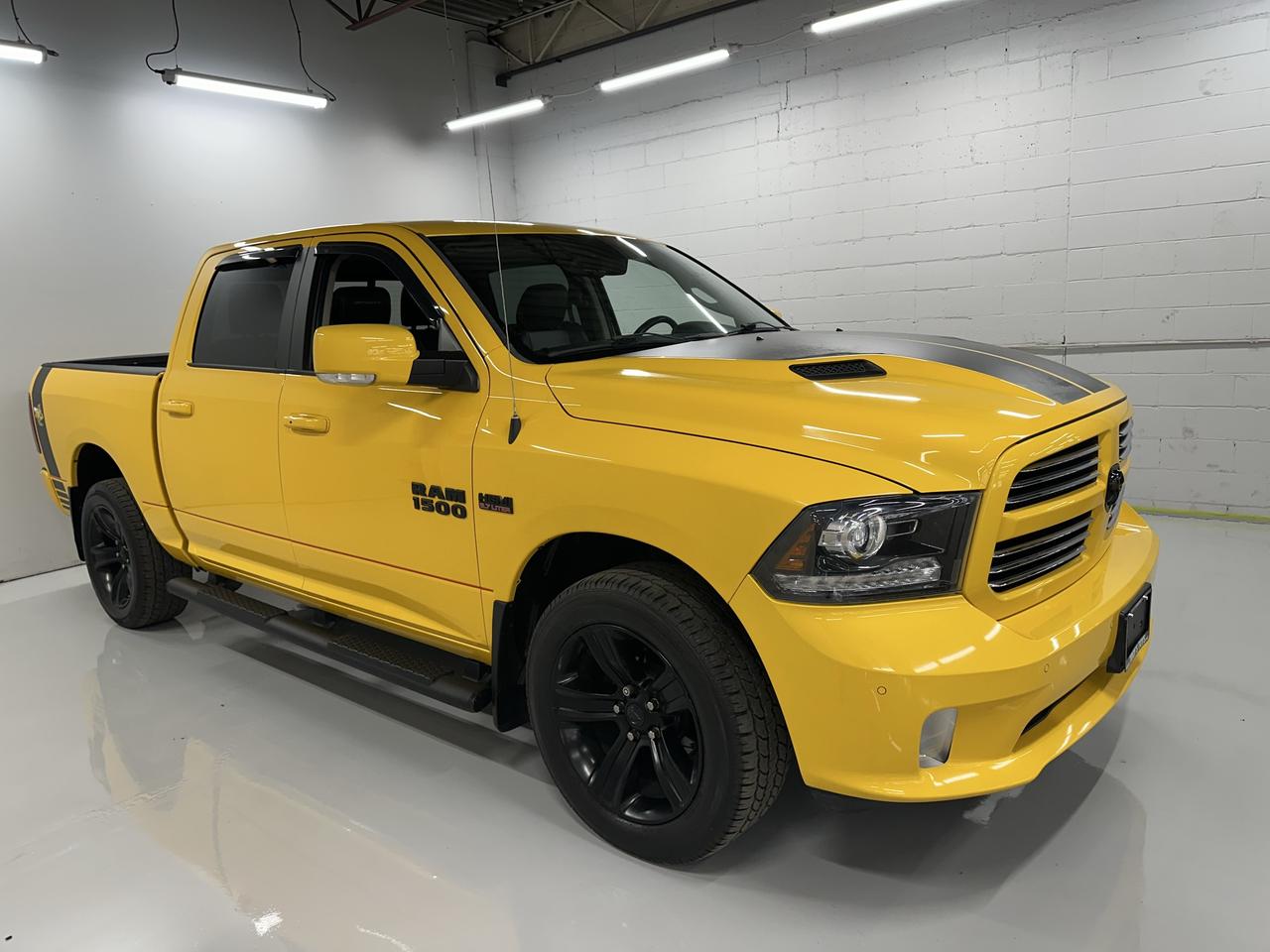 Used 2016 RAM 1500 4WD Crew Cab 140.5