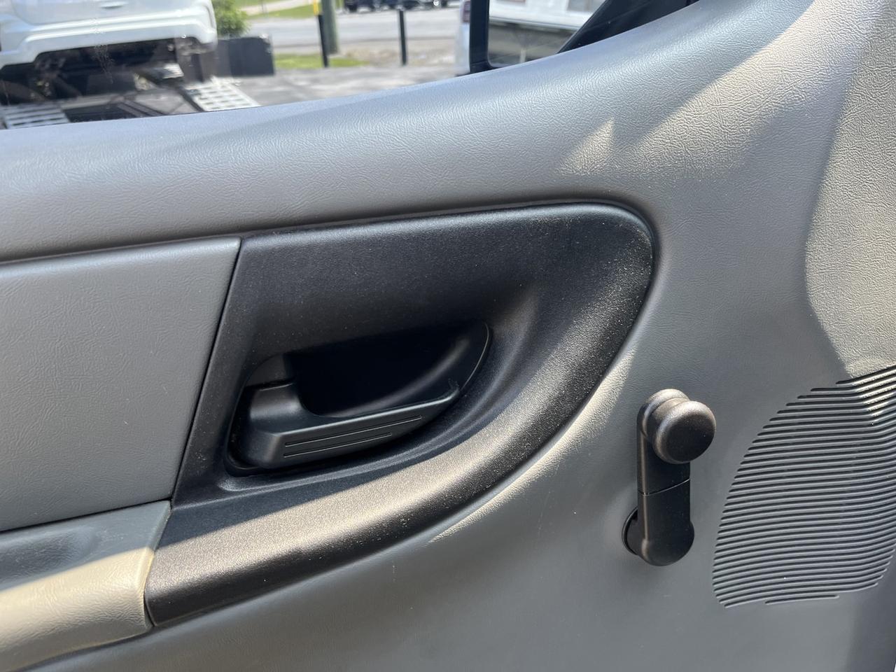 2007 Ford Ranger Sport 2WD ~AC~MANUAL SHIFT~ Photo