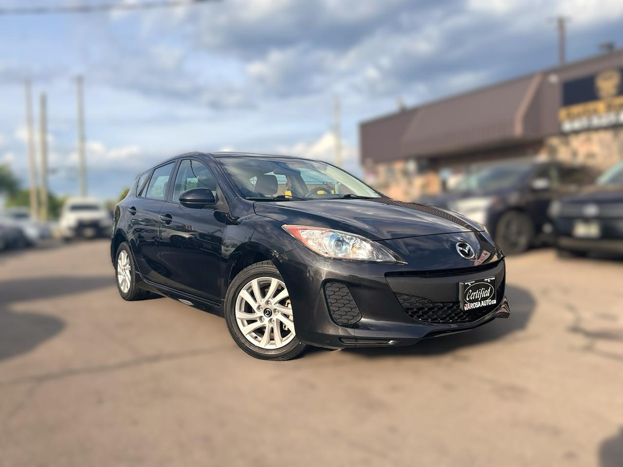 2013 Mazda MAZDA3 GS-SKY AUTO B-TOOTH H-SEAT !! SAFETY CERTIFED!! Photo0