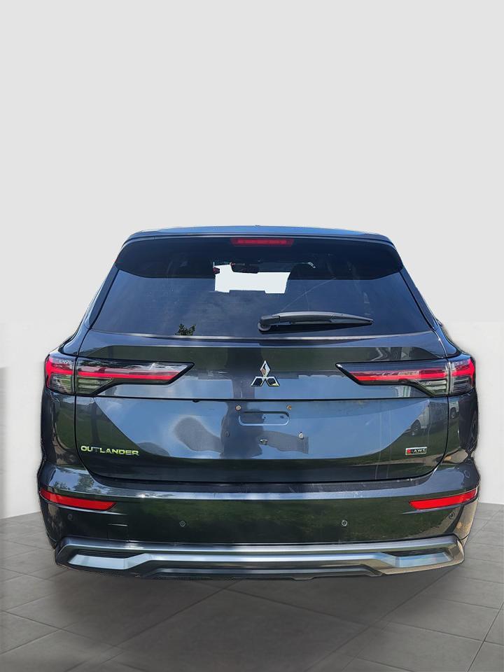2025 Mitsubishi Outlander GT Photo