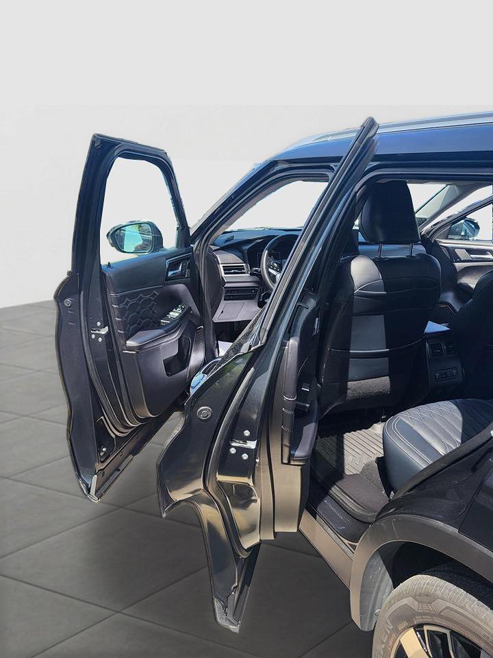 2025 Mitsubishi Outlander GT Photo
