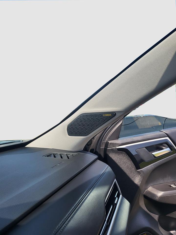 2025 Mitsubishi Outlander GT Photo