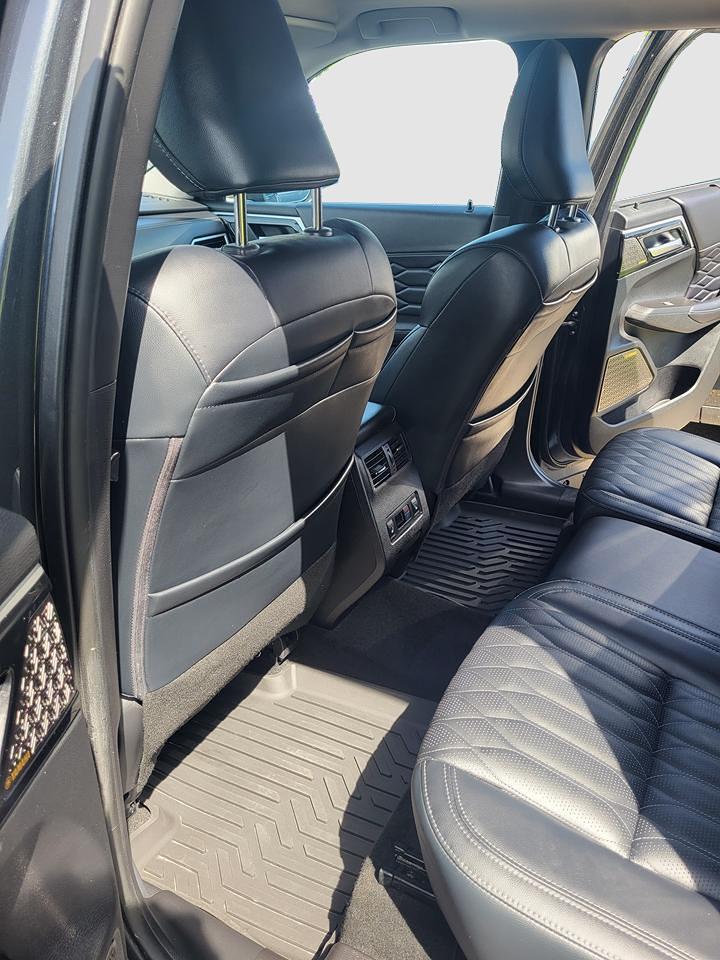 2025 Mitsubishi Outlander GT Photo