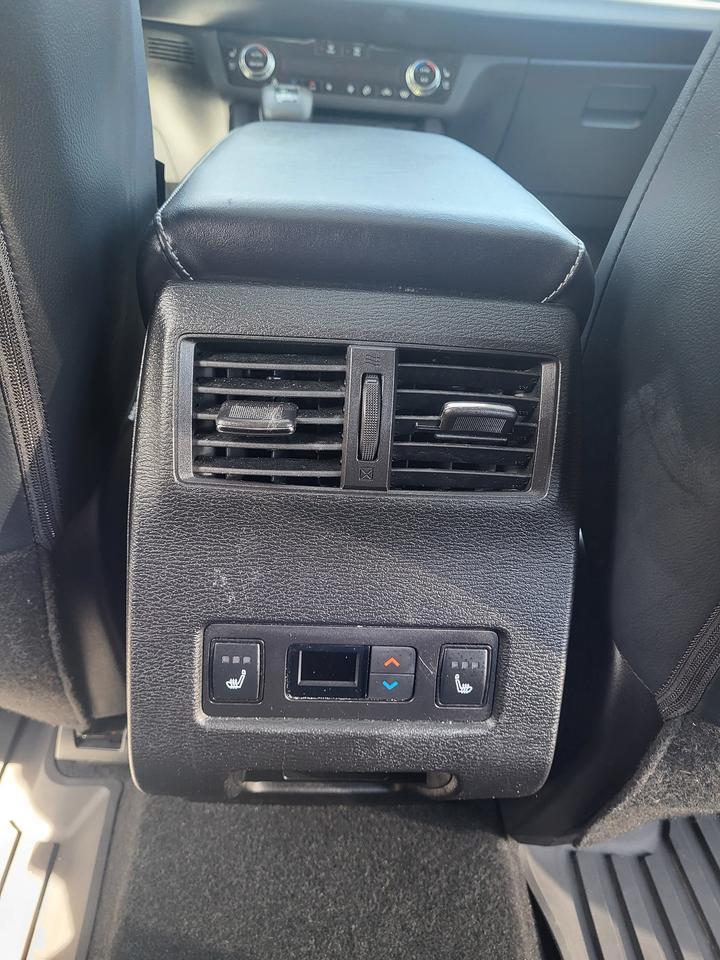 2025 Mitsubishi Outlander GT Photo