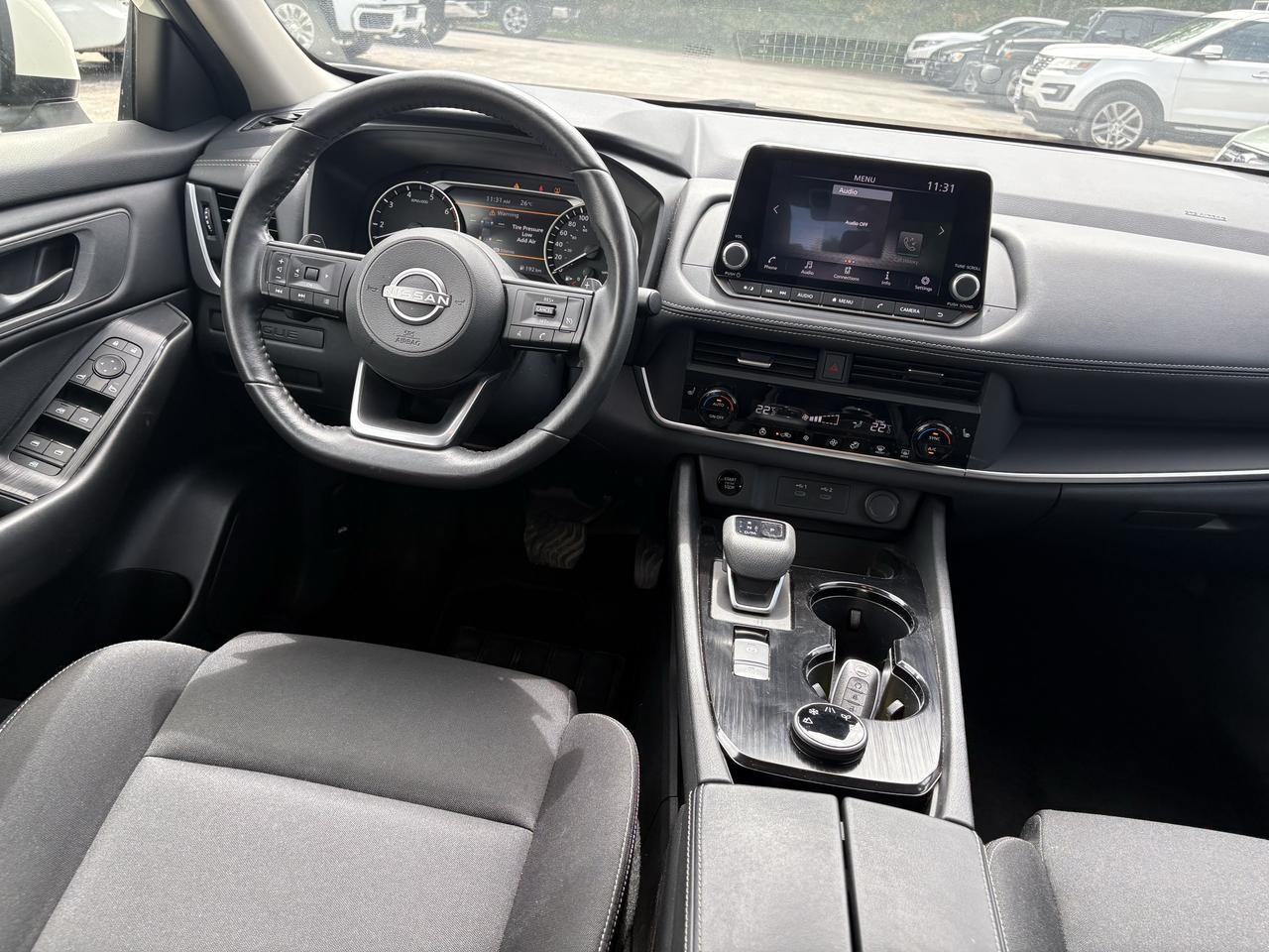 2024 Nissan Rogue S Photo