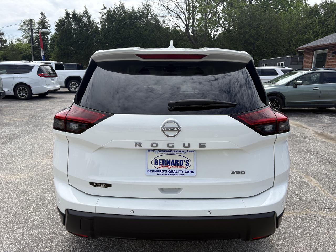 2024 Nissan Rogue S Photo