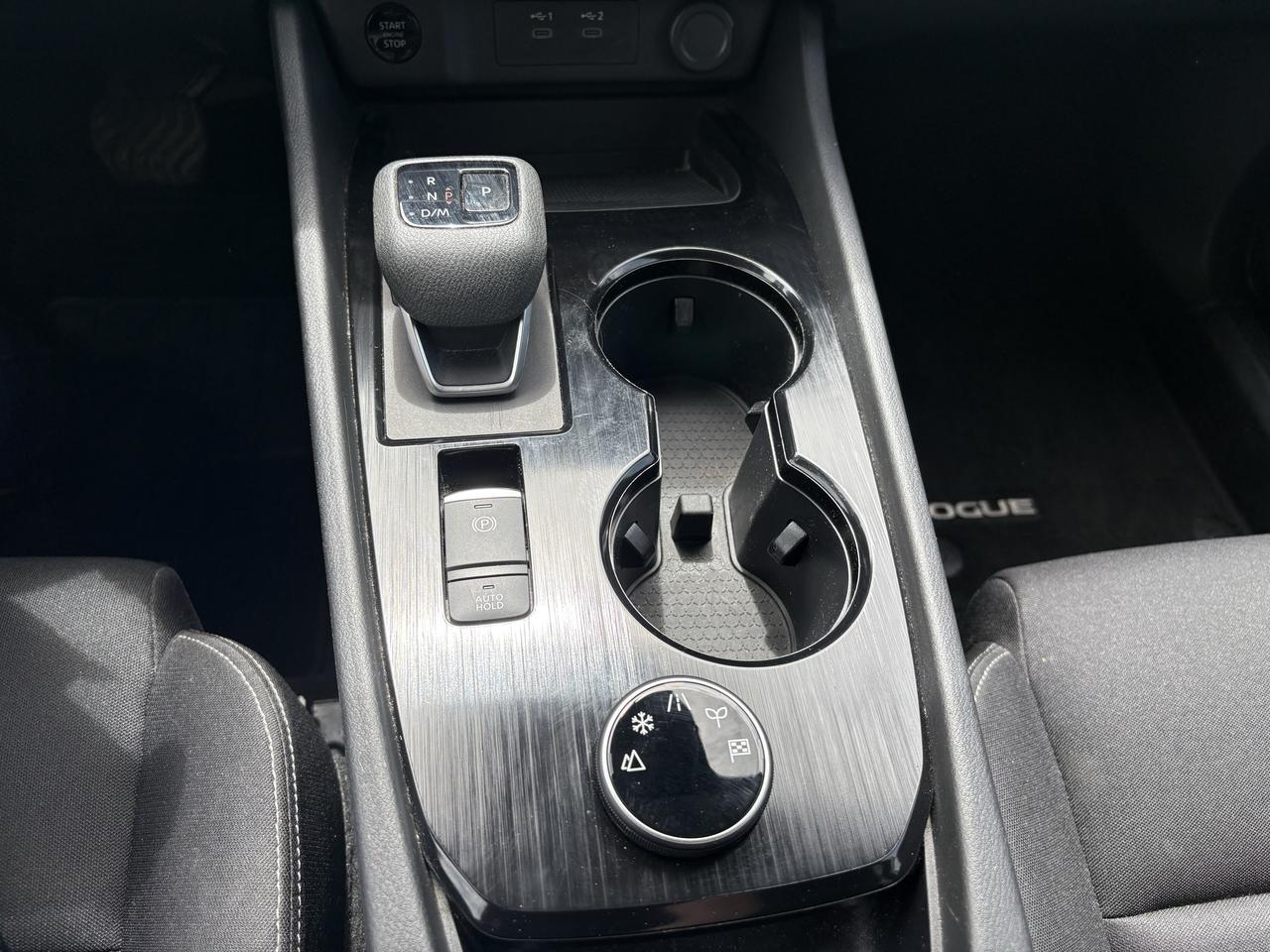 2024 Nissan Rogue S Photo