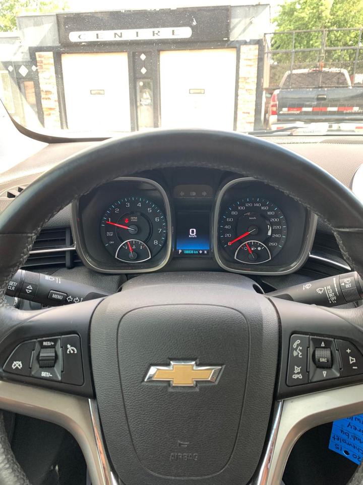 2015 Chevrolet Malibu LT Photo