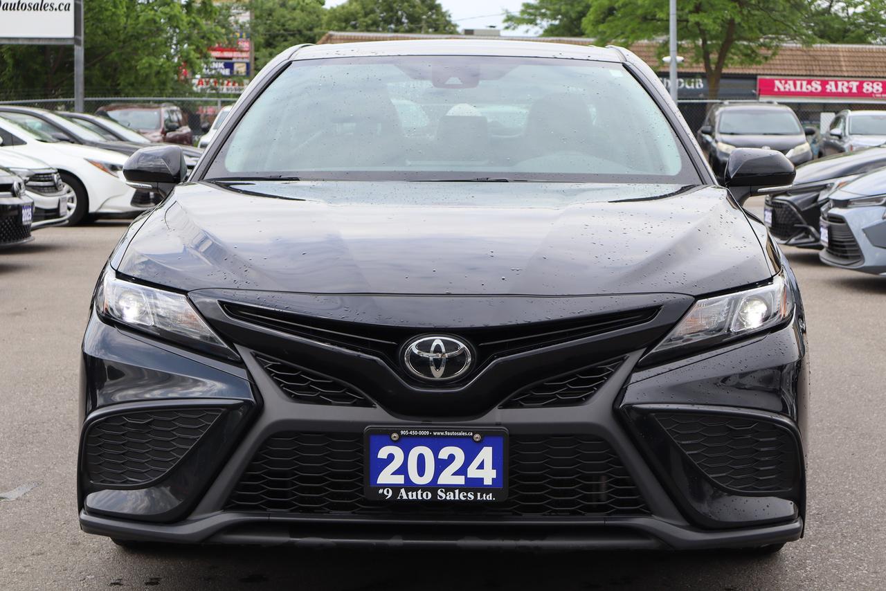 2024 Toyota Camry SE Auto Photo