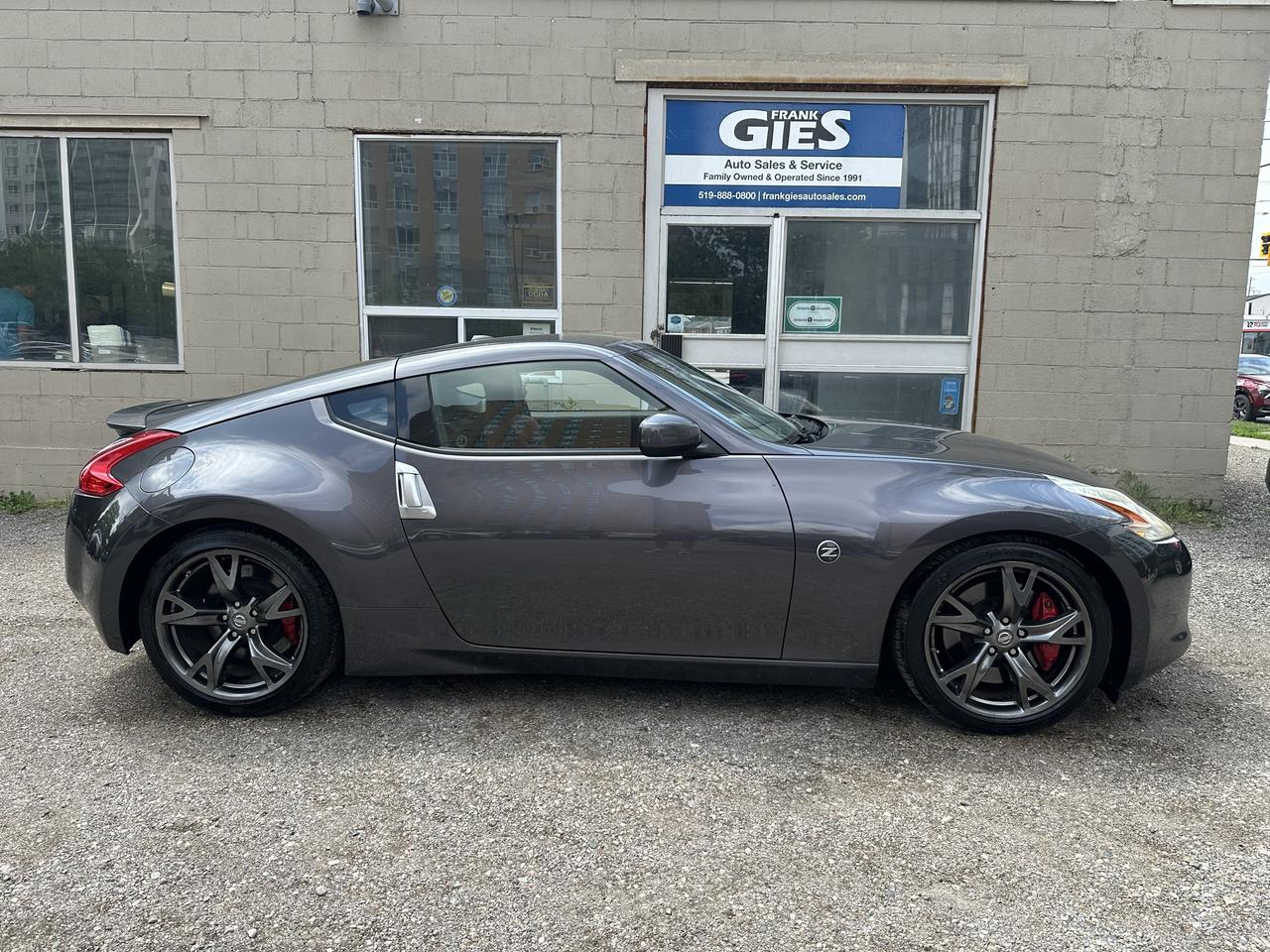 2010 Nissan 370Z 40th Anniversary Photo3