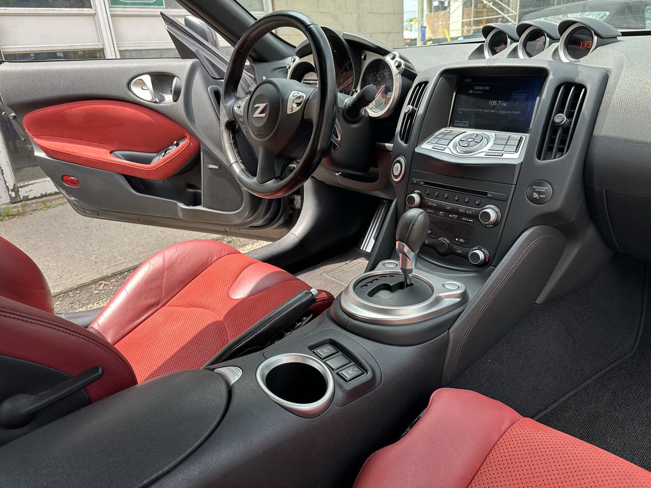 2010 Nissan 370Z 40th Anniversary Photo
