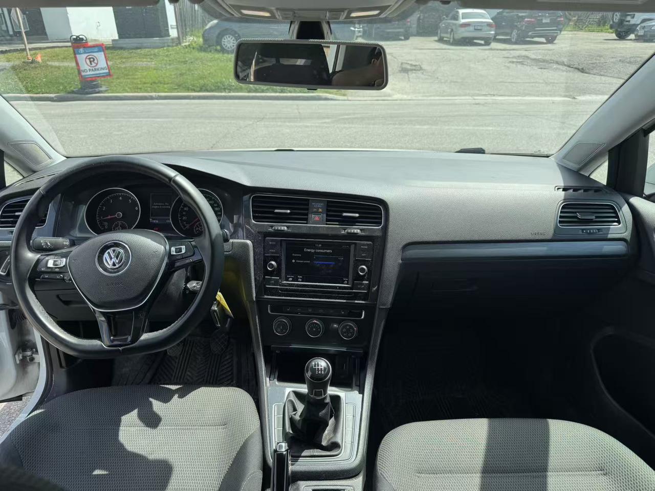 2019 Volkswagen Golf COMFORTLINE Photo