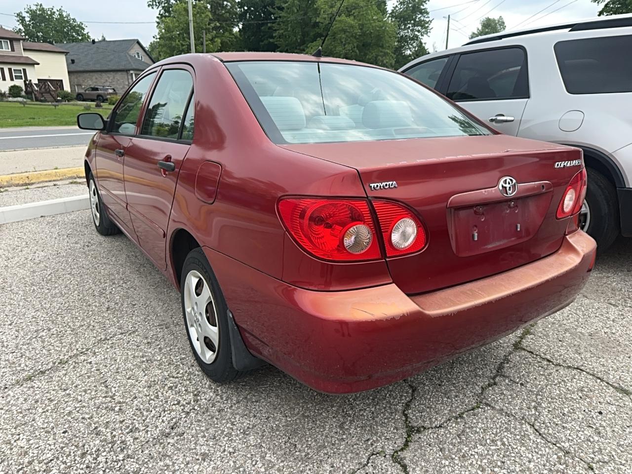 2005 Toyota Corolla CE Photo