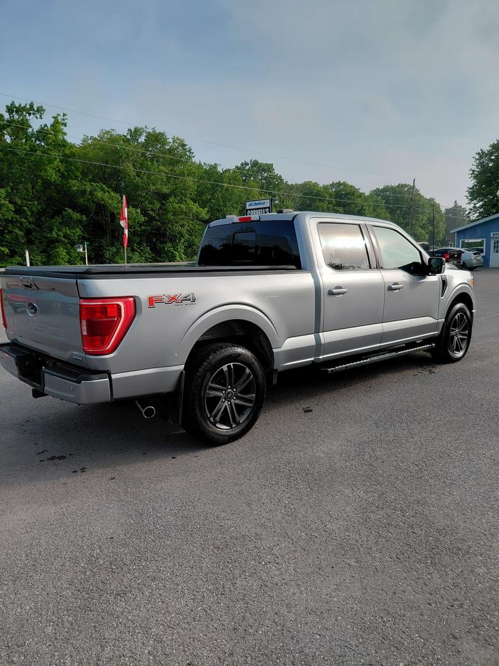 2022 Ford F-150 XLT Photo4