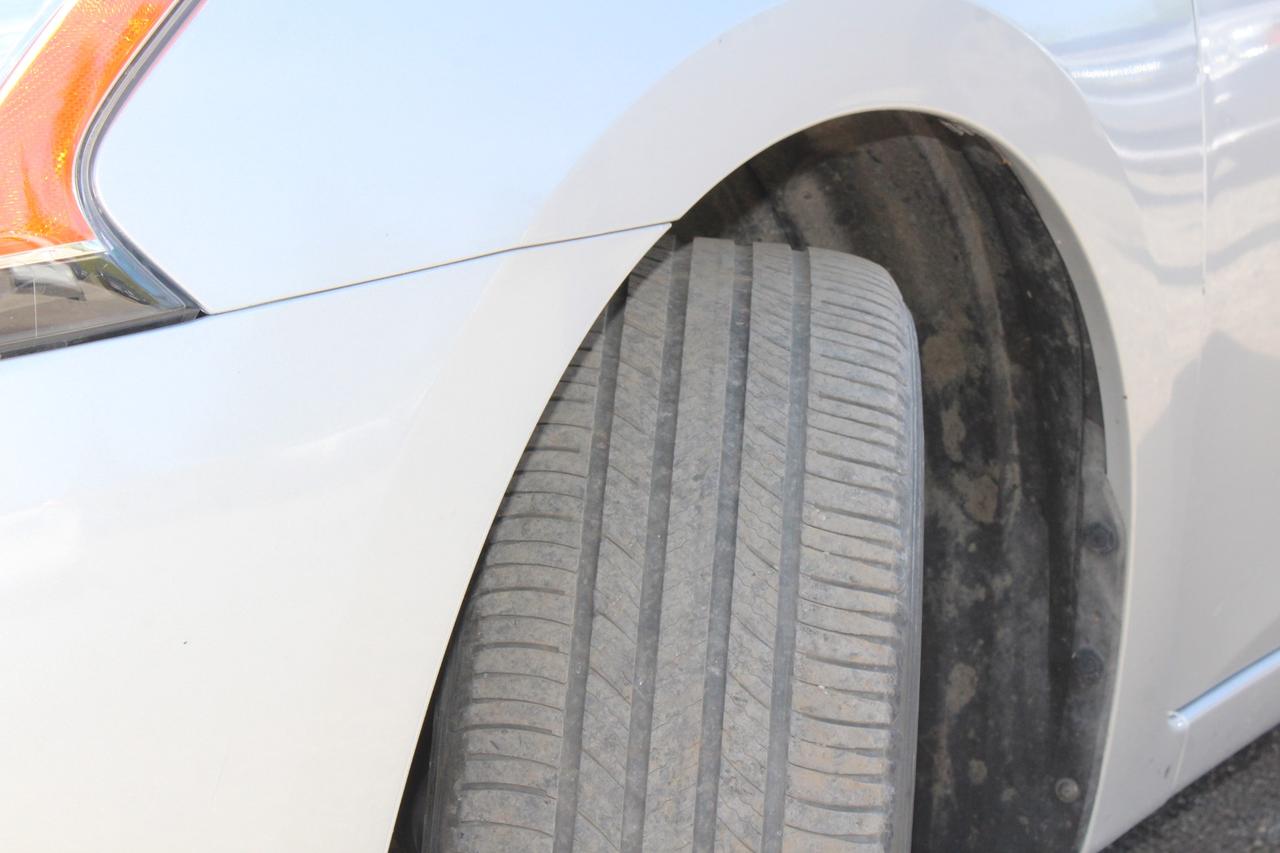 2013 Nissan Sentra S Photo