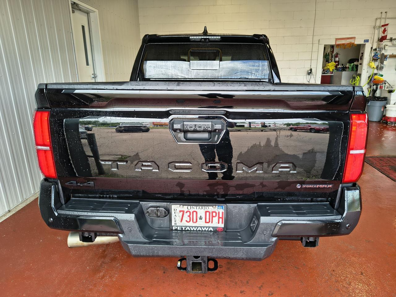 2025 Toyota Tacoma Hybrid Photo