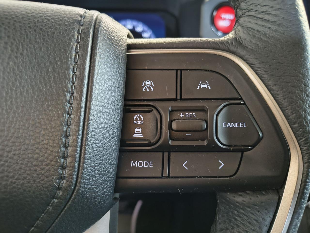 2025 Toyota Tacoma Hybrid Photo0