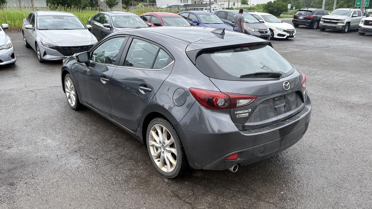 2016 Mazda MAZDA3 GT Photo2