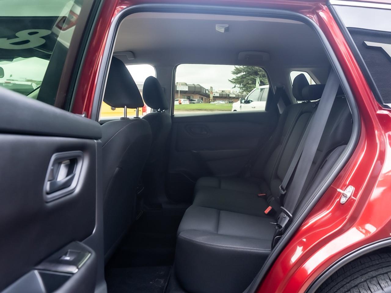 2024 Nissan Rogue AWD S ONLY 16,442 KMS Photo34