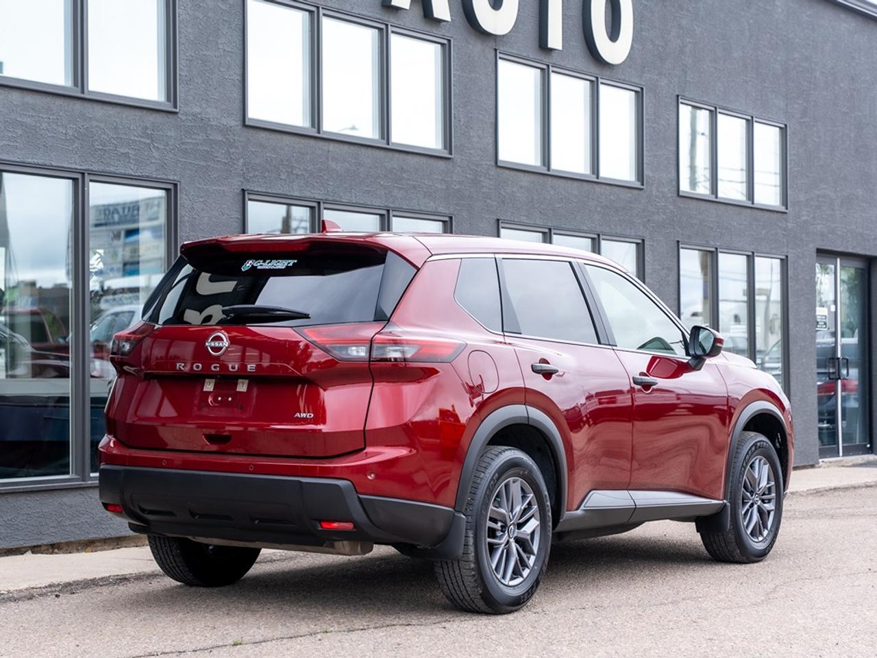 2024 Nissan Rogue AWD S ONLY 16,442 KMS Photo5