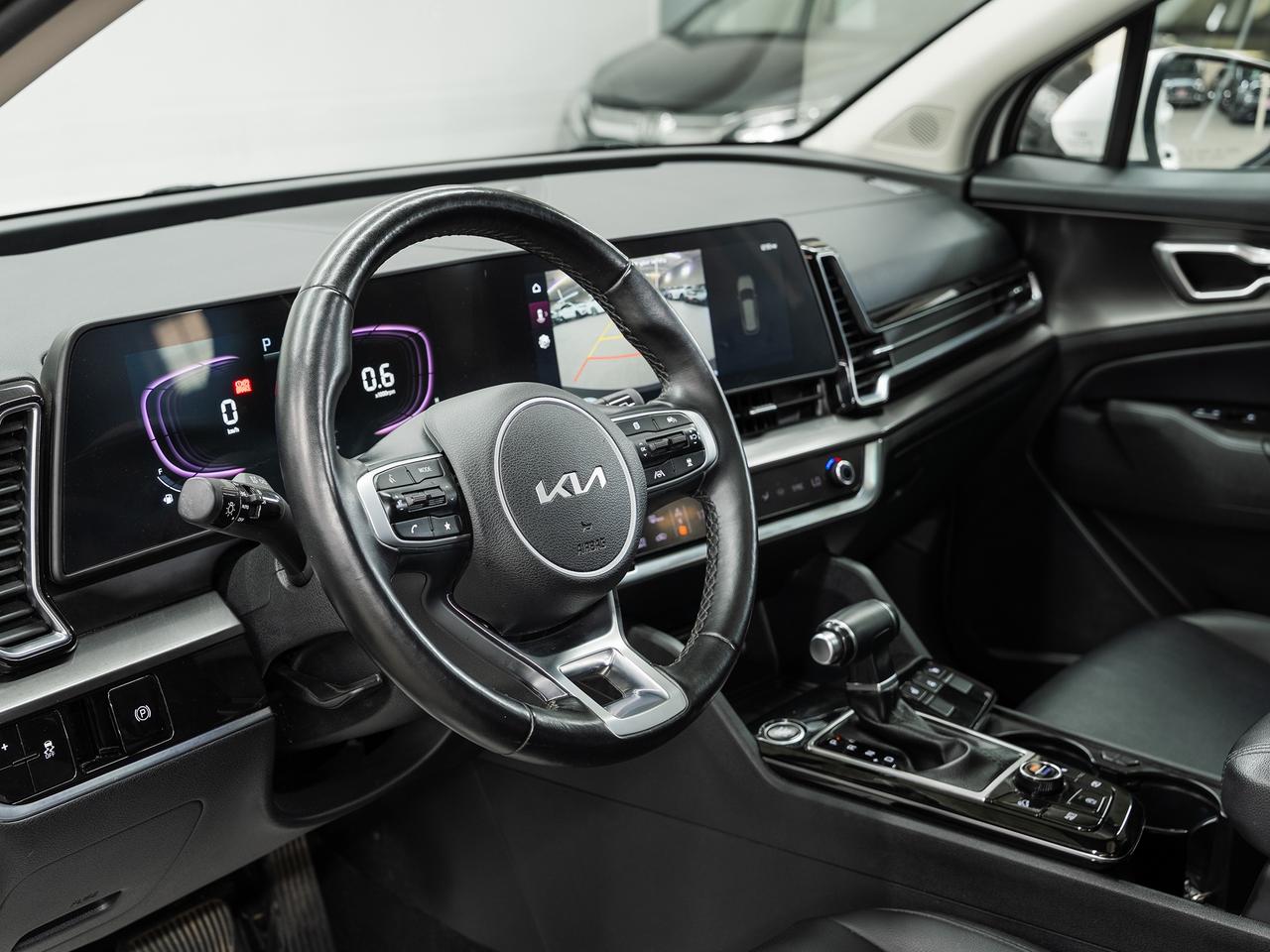 2024 Kia Sportage EX AWD | Nav | Pano roof | Leather | CarPlay