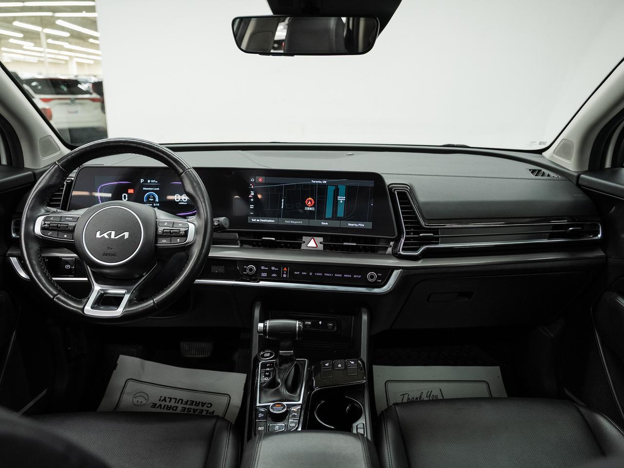 2024 Kia Sportage EX AWD | Nav | Pano roof | Leather | CarPlay