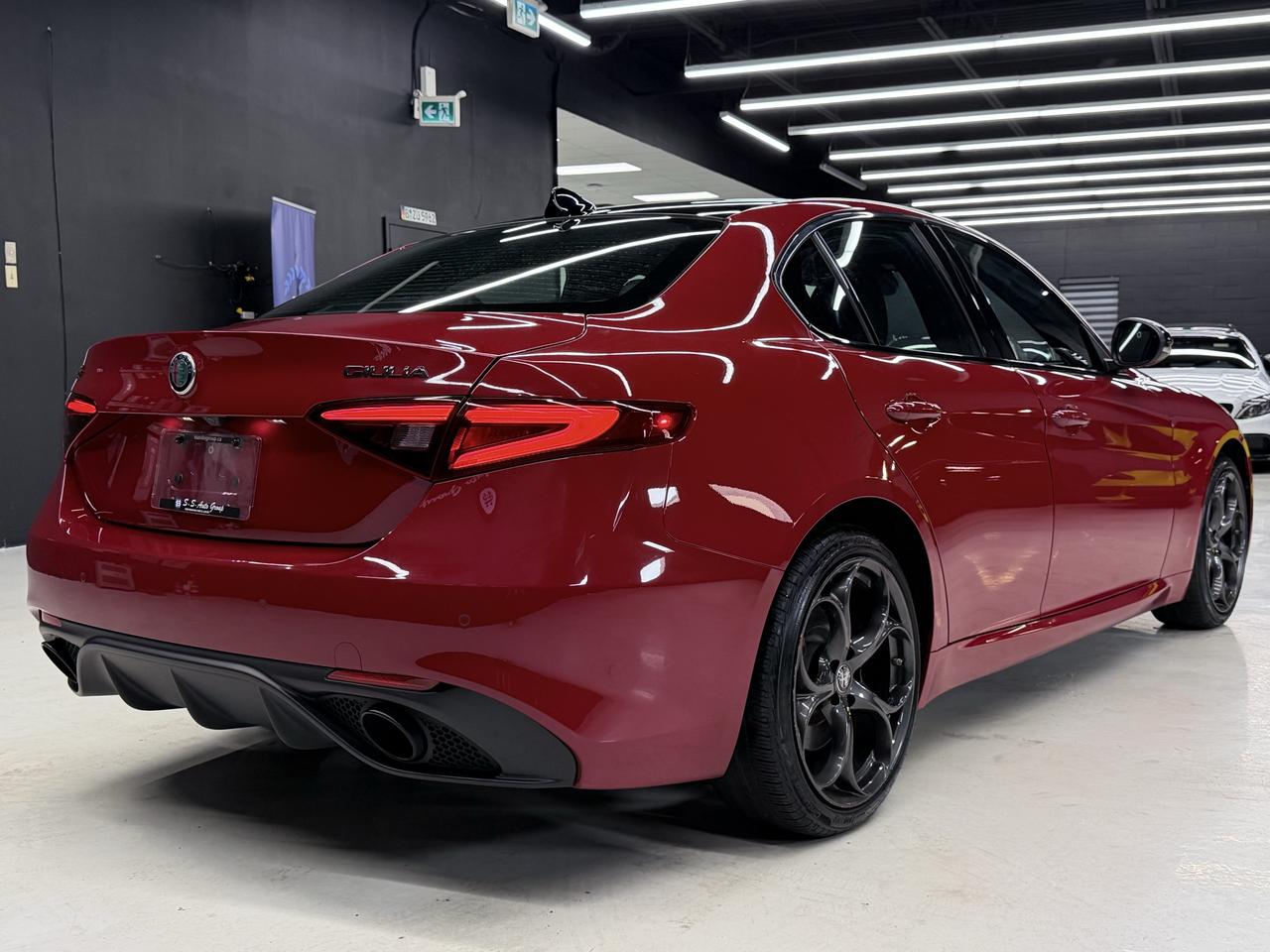 2021 Alfa Romeo Giulia TI SPORT|NAV|BACKUP|ACC|BSM|FCW|LKA|HK SOUND| Photo