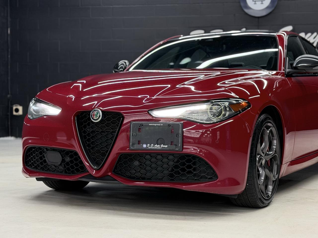 2021 Alfa Romeo Giulia TI SPORT|NAV|BACKUP|ACC|BSM|FCW|LKA|HK SOUND| Photo