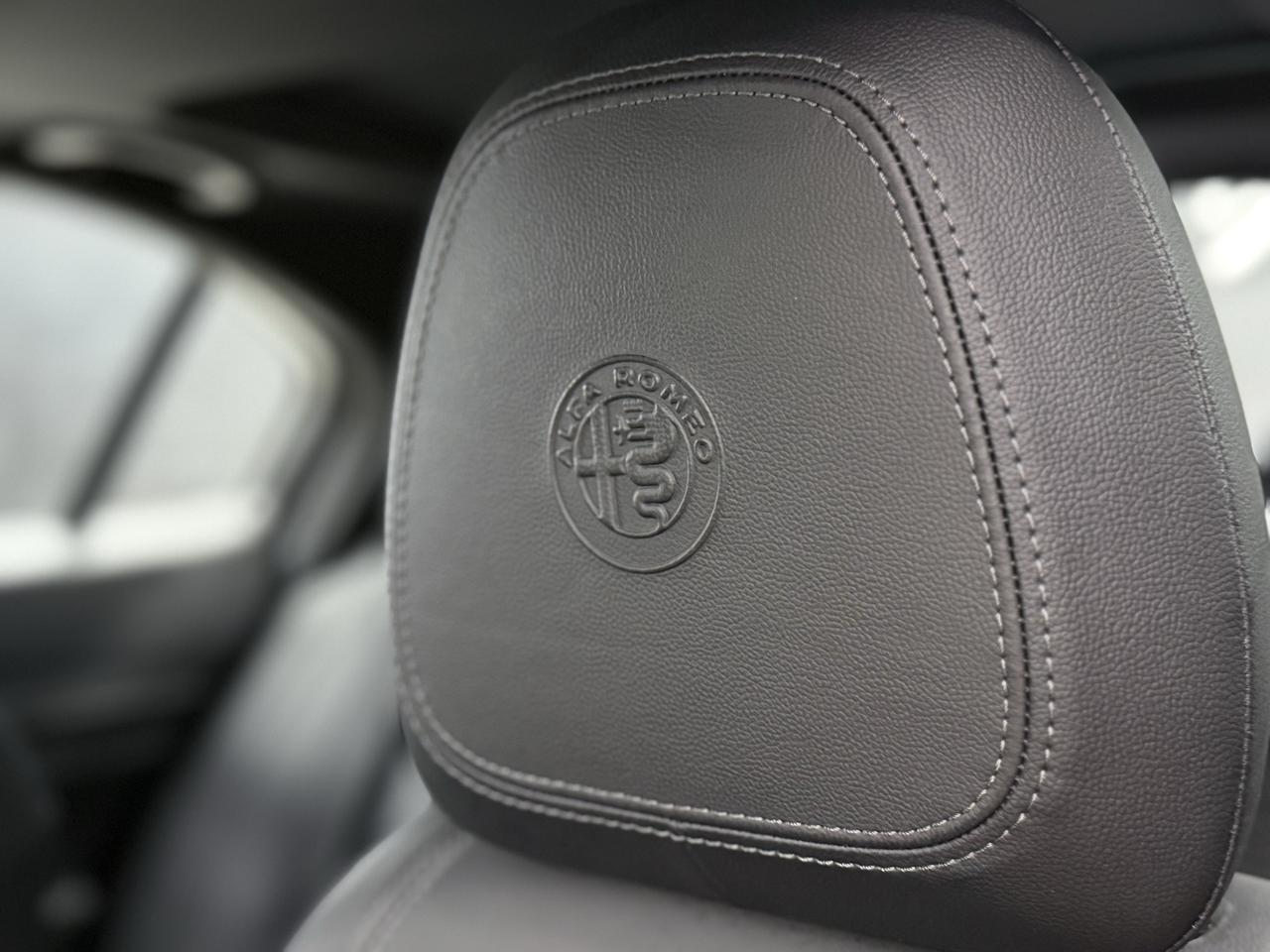 2021 Alfa Romeo Giulia TI SPORT|NAV|BACKUP|ACC|BSM|FCW|LKA|HK SOUND| Photo