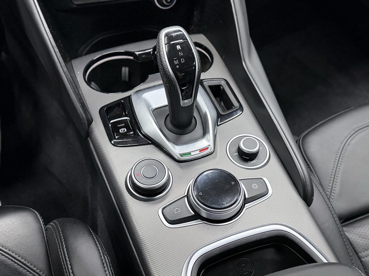 2021 Alfa Romeo Giulia TI SPORT|NAV|BACKUP|ACC|BSM|FCW|LKA|HK SOUND| Photo