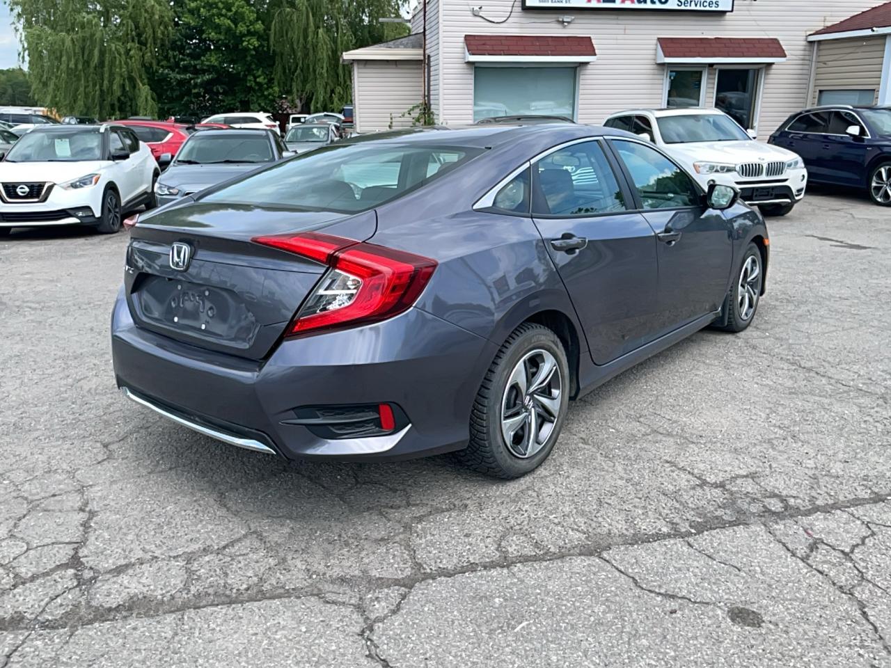 2021 Honda Civic LX -Rebuilt title Photo4