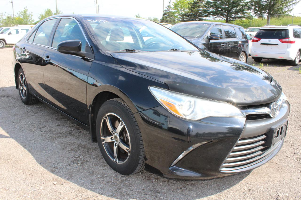 2017 Toyota Camry LE Photo