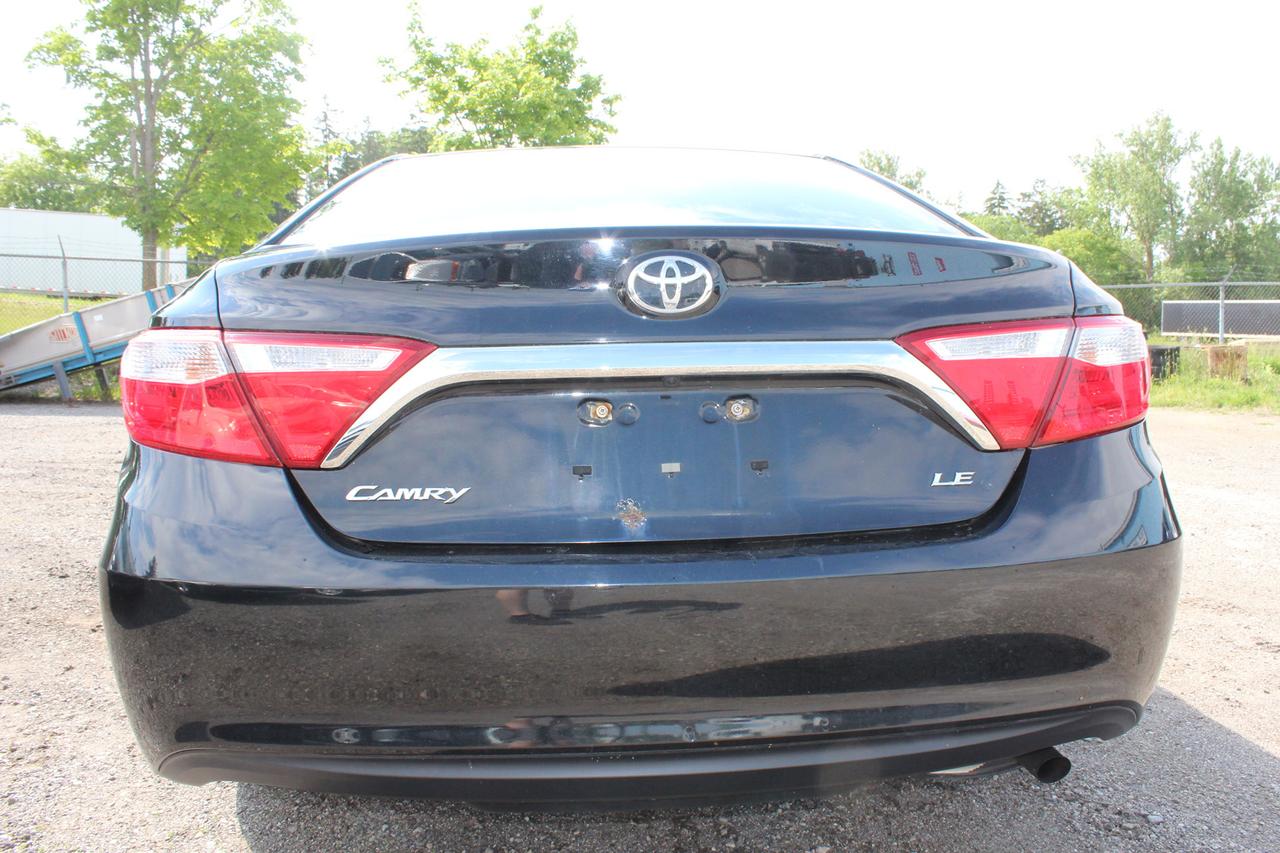 2017 Toyota Camry LE Photo