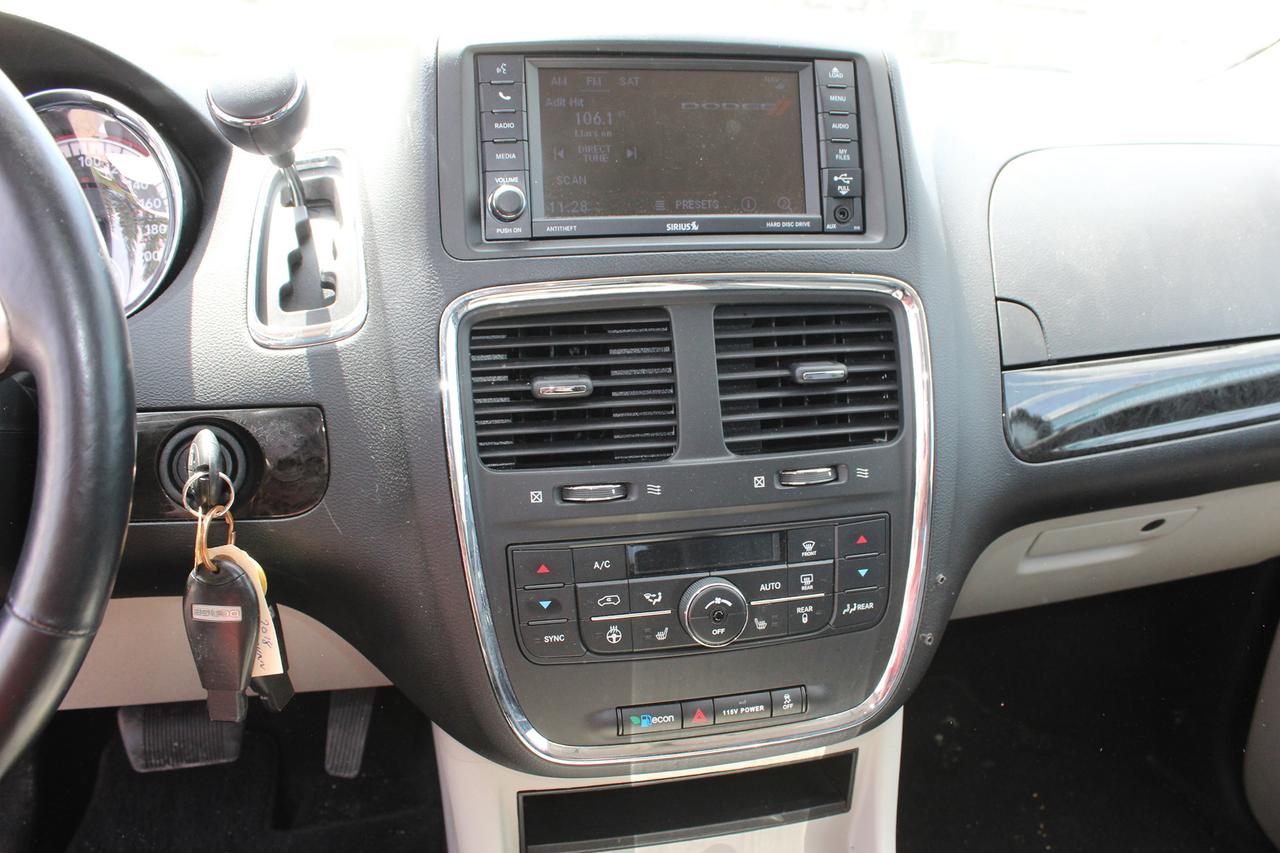 2018 Dodge Grand Caravan Crew Plus Photo