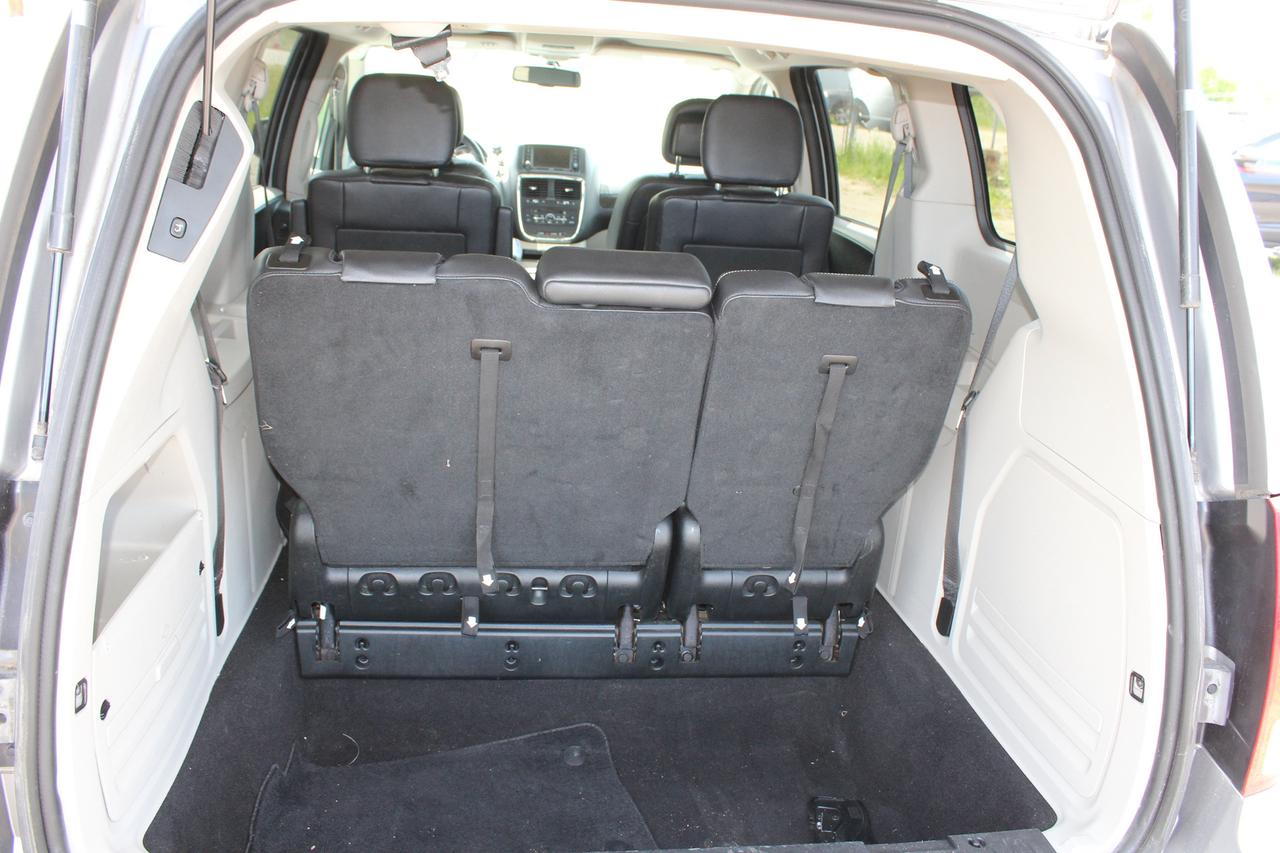 2018 Dodge Grand Caravan Crew Plus Photo