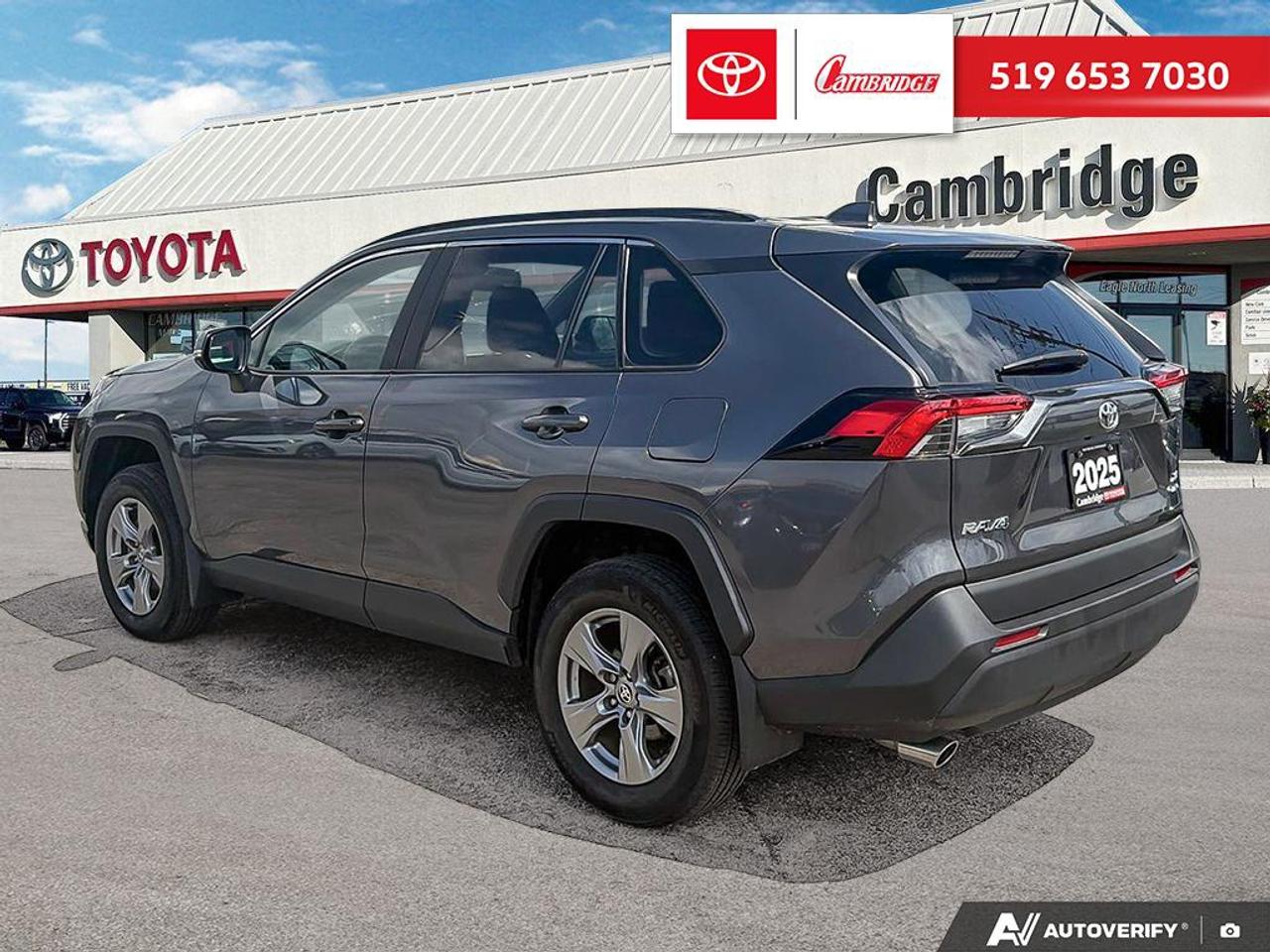 2025 Toyota RAV4 XLE Photo3