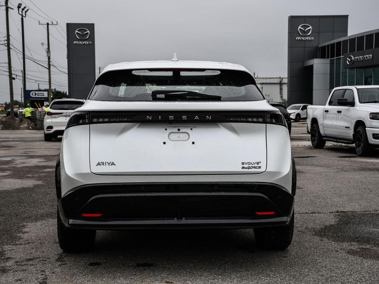 2024 Nissan Ariya EVOLVE  e-4ORCE AWD Photo2